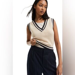 H&M Beige and Black Sweater vest sz M